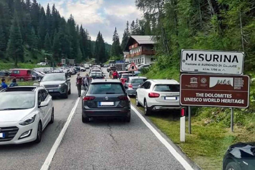 overtourism Dolomiti